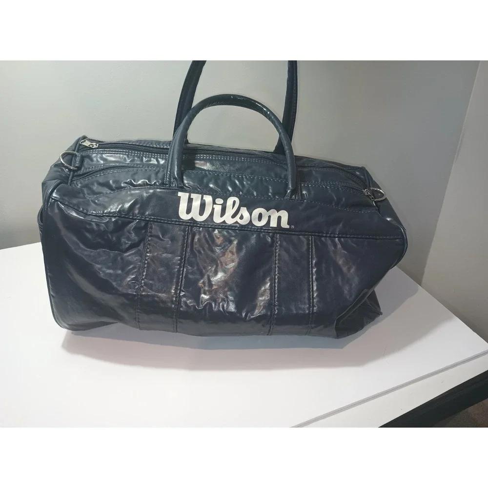 Vintage Wilson Duffle Bag Navy Vinyl Gym Overnight Travel Bag SGI Made Taiwan